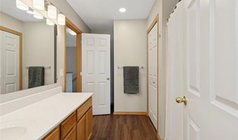 15626 Echo Ridge Rd 1001, Apple Valley, MN 55124