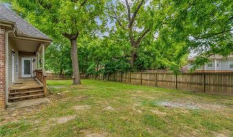 2603 SW 8th St, Bentonville, AR 72712