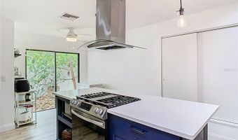 200 ALPINE St, Altamonte Springs, FL 32701