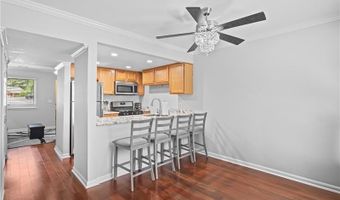 69 Country Place Ct, Alpharetta, GA 30005