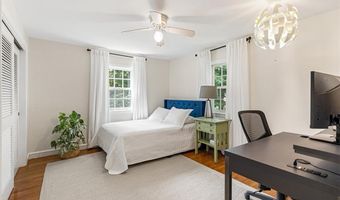 20 Terrace Dr, Barrington, RI 02806