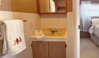 123 SAINT KITTS Way, Apollo Beach, FL 33572