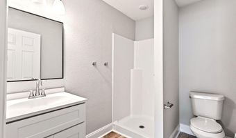 2154 Floyd Dr, Biloxi, MS 39531