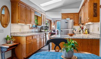416 Gosselin Hill Rd, Calais, VT 05650