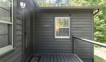 12 Bohanon Bridge Rd, Brookline, NH 03033