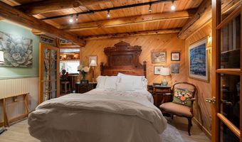 14259 Sunburst Dr, Bigfork, MT 59911