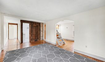 1326 Traver St, Ann Arbor, MI 48105