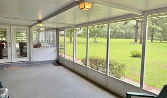 154 Perry Ln, Atmore, AL 36502