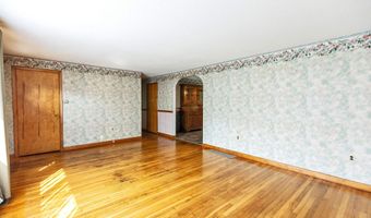 58 Francestown Rd, Bennington, NH 03442
