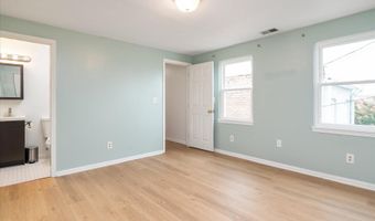 216 S WASHINGTON St, Baltimore, MD 21231
