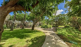 250 Kawaihae St 1D, Honolulu, HI 96825
