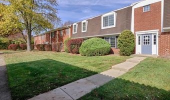 922 Hoover Village Dr A, Indianapolis, IN 46260
