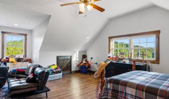 1012 Hominy Creek Rd, Albany, KY 42602