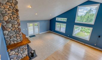 1061 Cherry Valley Rd, Bethlehem, NH 03574