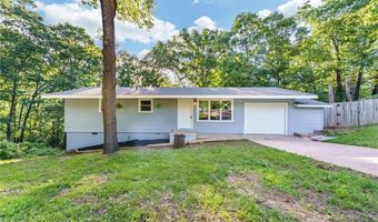 2 Rochdale Dr, Bella Vista, AR 72714