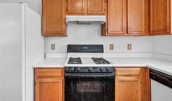 2165 Saint Paul Way, Las Vegas, NV 89104