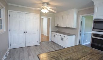 2023 Concord Dr, Camden, SC 29020