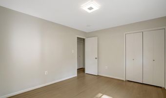 3820 WINTERSET Dr, Annandale, VA 22003