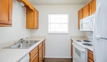 2509 Parkcrest Dr, Bentonville, AR 72712