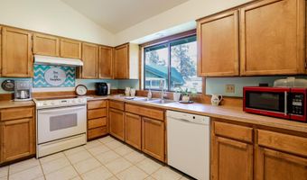 20640 Kandi Ct, Bend, OR 97701