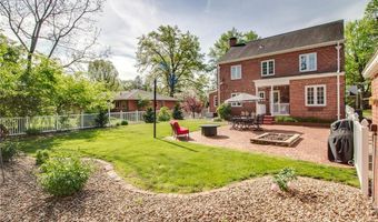 1210 McKinley Blvd, Alton, IL 62002