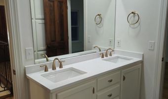 1418 Windrose Dr, Brandon, MS 39047