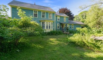 60 Chaplin St, Chaplin, CT 06235