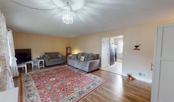 1402 Marie Ave, Albert Lea, MN 56007