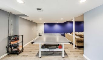 4116 N Terramere Ave, Arlington Heights, IL 60004
