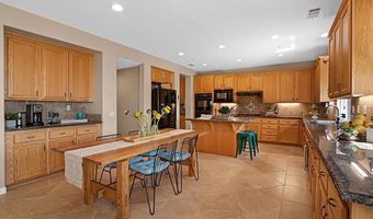 595 S Hidden Trails Rd, Escondido, CA 92027