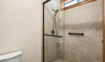 60836 Yellow Leaf St, Bend, OR 97702