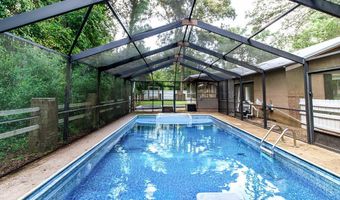 1712 Twin Lakes Dr, Bainbridge, GA 39819