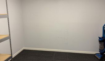 300 N Wayne St, Angola, IN 46703