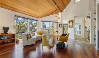 2709 Unicornio St, Carlsbad, CA 92009