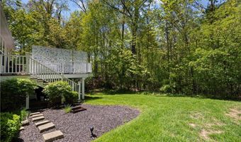 435 Country Walk, Amherst, OH 44001