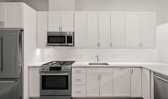 925 N FAIRFAX St 207, Alexandria, VA 22314