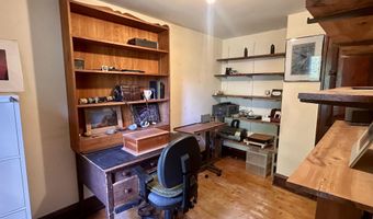 516 E MAPLE St, Appleton, WI 54915