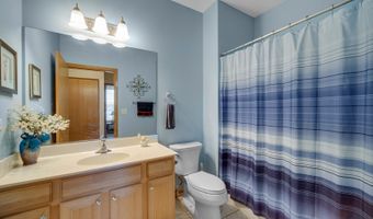 1580 Millbrook Dr, Algonquin, IL 60102