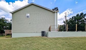 4 McHugh Ln, Bella Vista, AR 72715