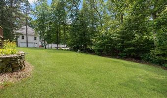 14 Bishop Hill Rd, Johnston, RI 02919
