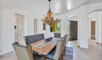 5220 E BARWICK Dr, Cave Creek, AZ 85331