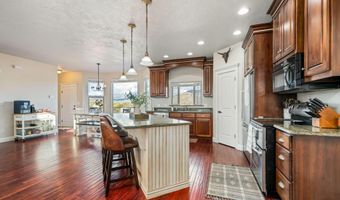 28 W Canal Dr, Brookside, UT 84782