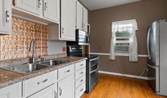 5852 OAK ORCHARD Rd, Abrams, WI 54101