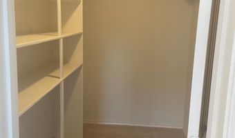 21024 TIMBER Ter 202, Ashburn, VA 20147