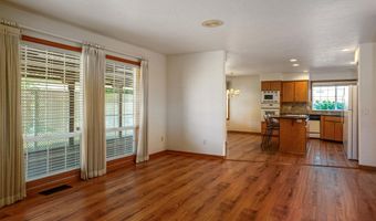 2220 Park Ter NW, Albany, OR 97321