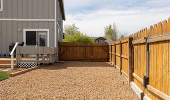 2228 NW 22nd St, Redmond, OR 97756