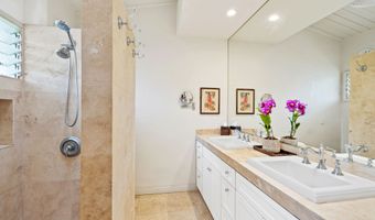 7961 KAUMUALII Hwy, Kekaha, HI 96752