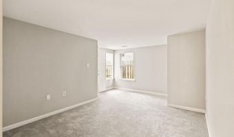 4401 PEMBROOK VILLAGE Dr 102, Alexandria, VA 22309