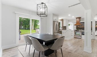 161 Devorah Dr, Aurora, OH 44202