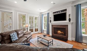 106 Coosaw Club Dr, Beaufort, SC 29907